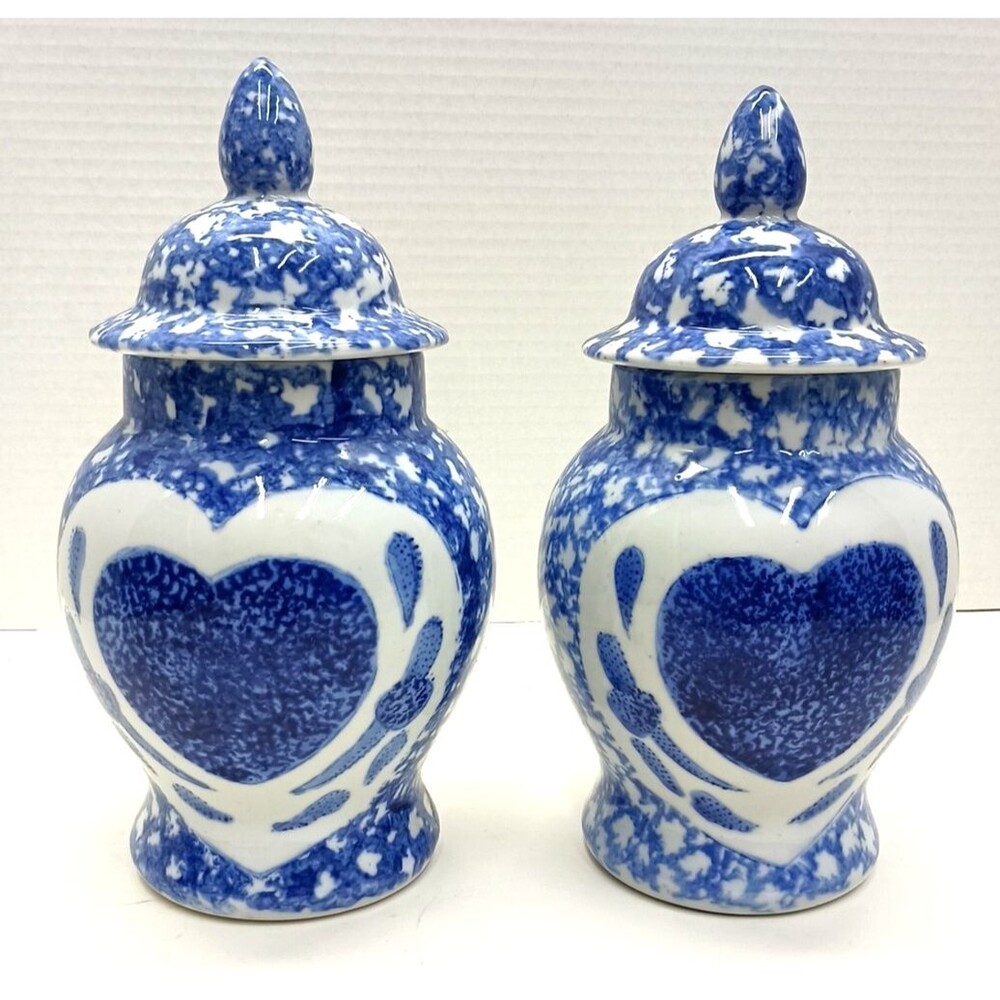 Vintage Blue & White Porcelain Heart Spice/Sugar Jars Set w/ Lids – Cottagecore
